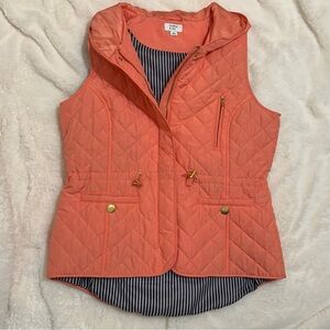 Crown & Ivy Quilted Vest with Hood